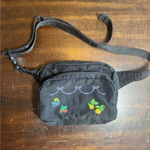 baggu cross stitch fanny pack